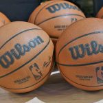 据报道，NBA和NBPA就劳资协议达成一致，其中包括将于11月推出的新的季内赛